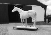 International Sculptor – Edward Waites Edward Waites