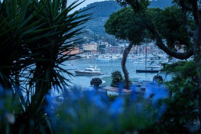 7 Things for the Super Wealthy to do in the Mediterranean 7 Things for the Super Wealthy to do in the Mediterranean