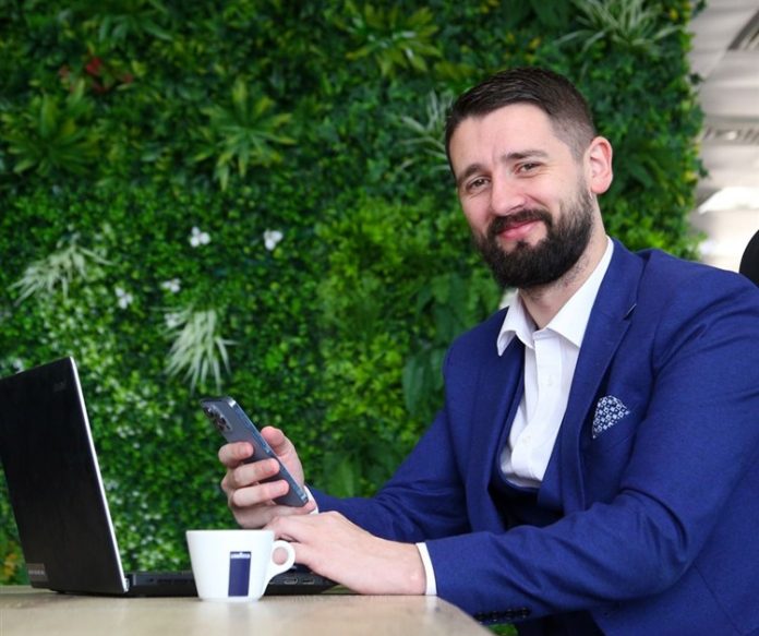 Chris Forrest - Dubai Property Expert Chris Forrest - Dubai Property Expert